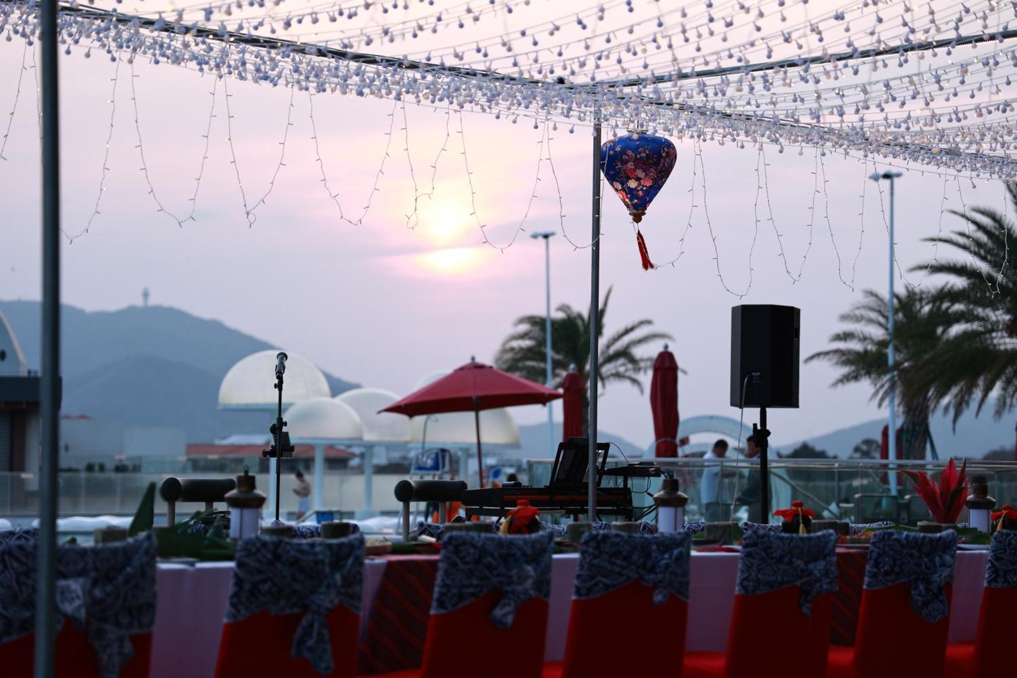 Holiday Inn & Suites Sanya Yalong Bay Luaran gambar